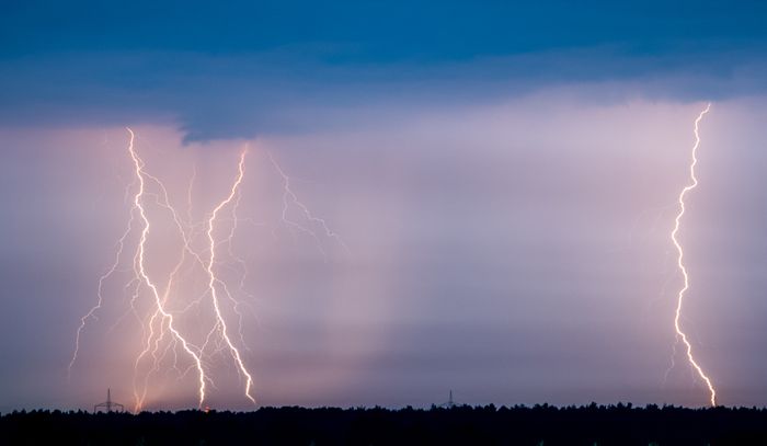 images Unwetter Köln Chorweiler unwetter in koln kvb haltestelle
