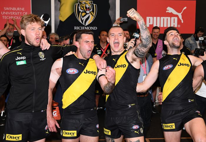 Yellow And Black Or There S A Big Big Sound Why The Giants Song Is A Banger