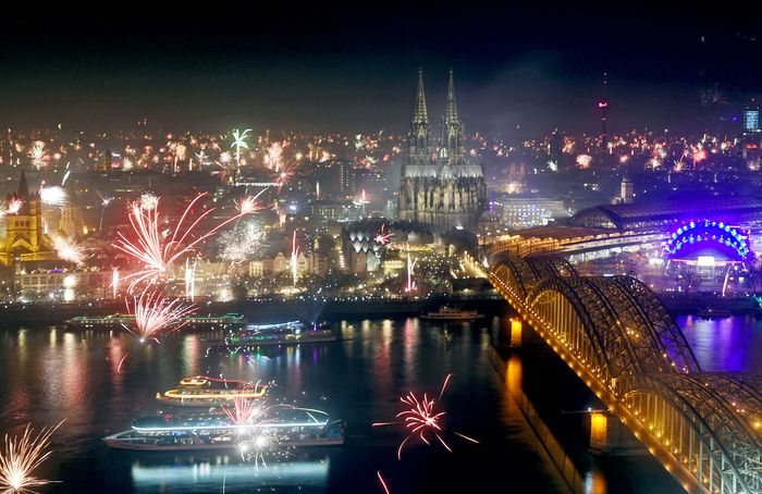 Regeln Zum Feuerwerk Wann Darf An Silvester Gebollert Werden