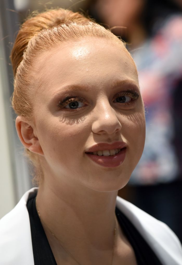 Anna Ermakova Ohne Bh Nippel Alarm Bei Tochter Von Boris Becker Express De