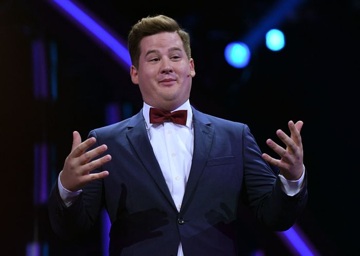 Konig Der Kindskopfe Nofall Bei Chris Tall Twitter Wettert Gegen Rtl Express De