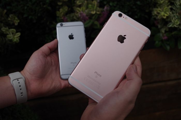 Shocking Glitch That Unlocks Iphone Without A Password Has