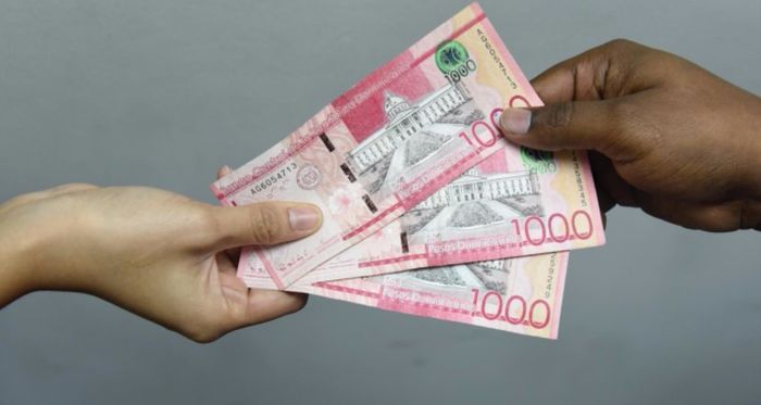 A Ti Que Eres Un Consumidor Que Conoces Del Dinero Dominicano