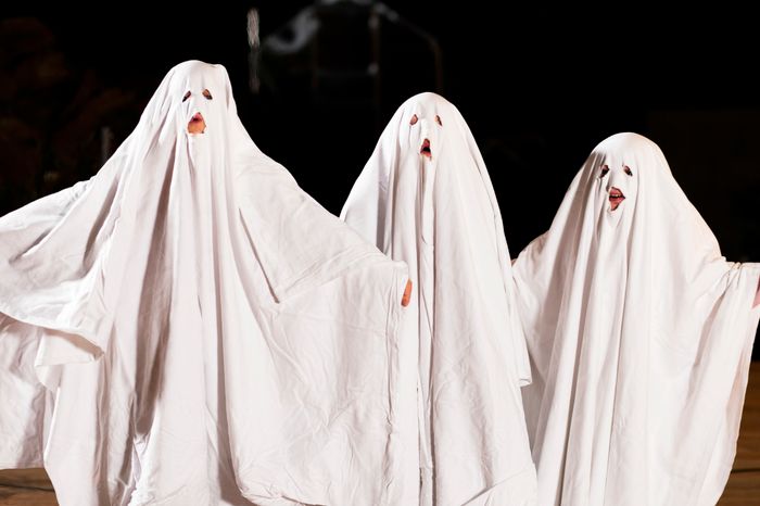 When Is It Socially Acceptable To Start Decorating For Halloween