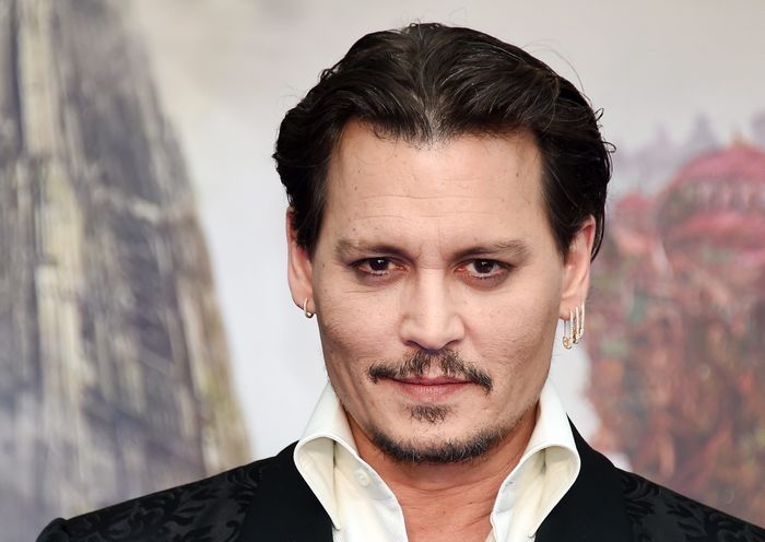 Johnny Depp Und Amber Heard Gericht Fallt Urteil Um Sun Bericht Express De