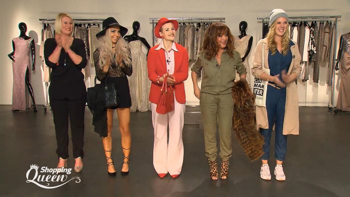 Shopping Queen Eine Majestat Ganz In Rot Anja Holt Sich Die