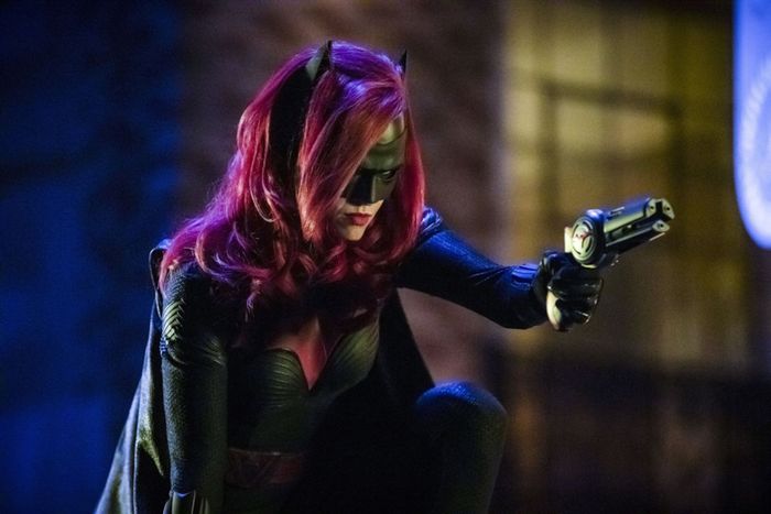 Nach Ruby Rose Batwoman Ausstieg Fundamentale Anderung Fur 2 Staffel Serien News Filmstarts De