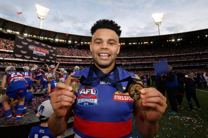 Jason Johannisen Wins Norm Smith Medal But Pundits And Fans Debate Decision