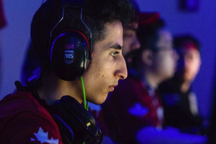 Subroza On Leaving Clg And The Cheating Accusations It Was A Weird Pressure That I Could Never Handle Thescore Esports Freya (desk host), tombizz (analyst), james bank (caster), and mitch mcbride (caster) announced as talent for blast valorant twitch invitational.