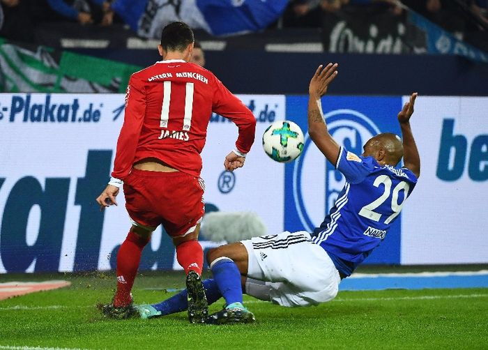Fc Schalke 04 Videobeweis Irrsin Mit Diesem Video Bringt Ein Schalker Die Diskussion Um Den Bayern Bonus Neu Auf Derwesten De
