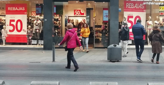 Las rebajas empiezan este martes para la mayoría del comercio local -  Gasteiz Hoy